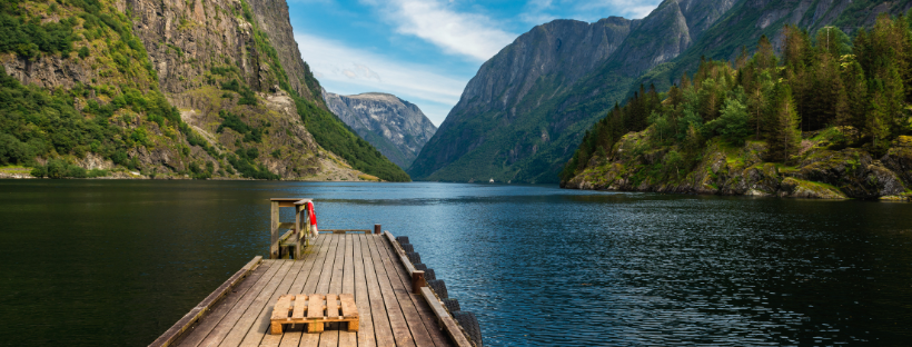 découvrez notre avis sur viking valley en norvège, une expérience immersive dans l'univers des vikings, offrant des paysages époustouflants, une culture fascinante et des activités uniques. plongez dans l'histoire et la magie de ce lieu emblématique.