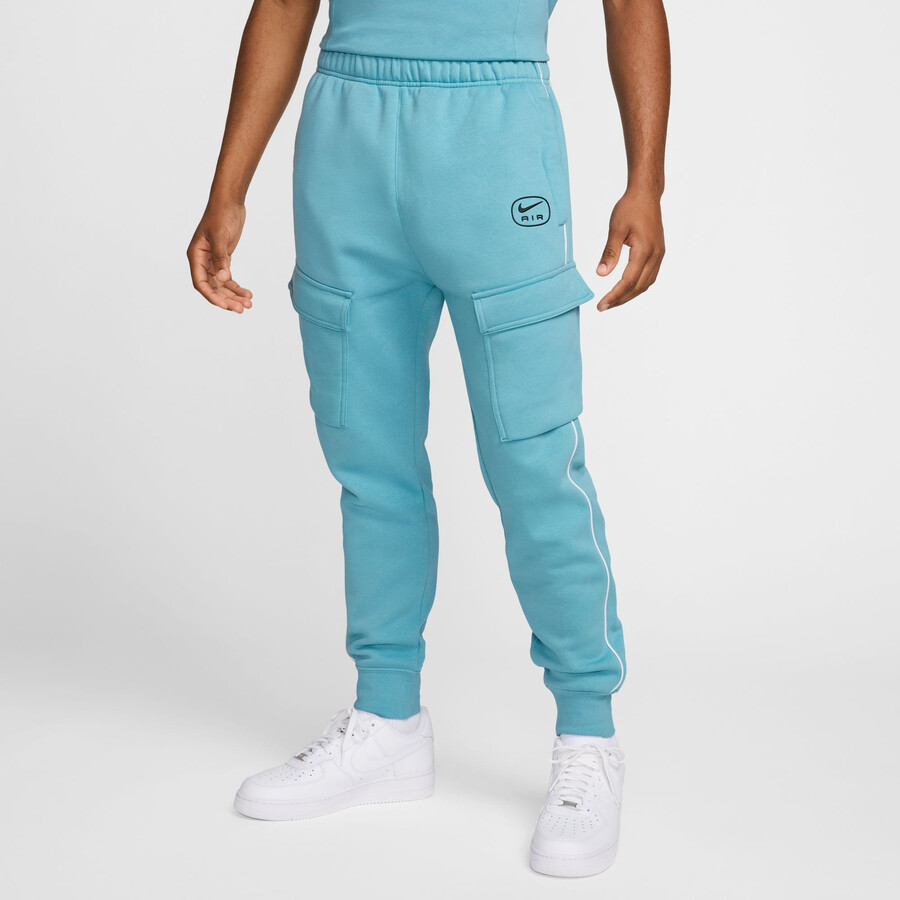 découvrez nos offres exceptionnelles sur les pantalons jogging nike. alliez confort et style avec notre sélection variée, parfaite pour vos sessions de sport ou vos moments de détente. profitez de la qualité supérieure et des promotions inédites dès maintenant !