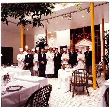 découvrez l'impact de la faillite d'edf sur le secteur de la restauration étoilée en france. plongée au cœur des enjeux de l'énergie et des défis auxquels font face les chefs étoilés dans un contexte économique difficile.
