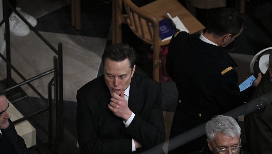 découvrez les prévisions sur la richesse de musk en 2025, explorant ses investissements, ses innovations et l'impact de ses entreprises sur le marché mondial. plongez dans l'avenir financier de l'un des entrepreneurs les plus influents de notre époque.