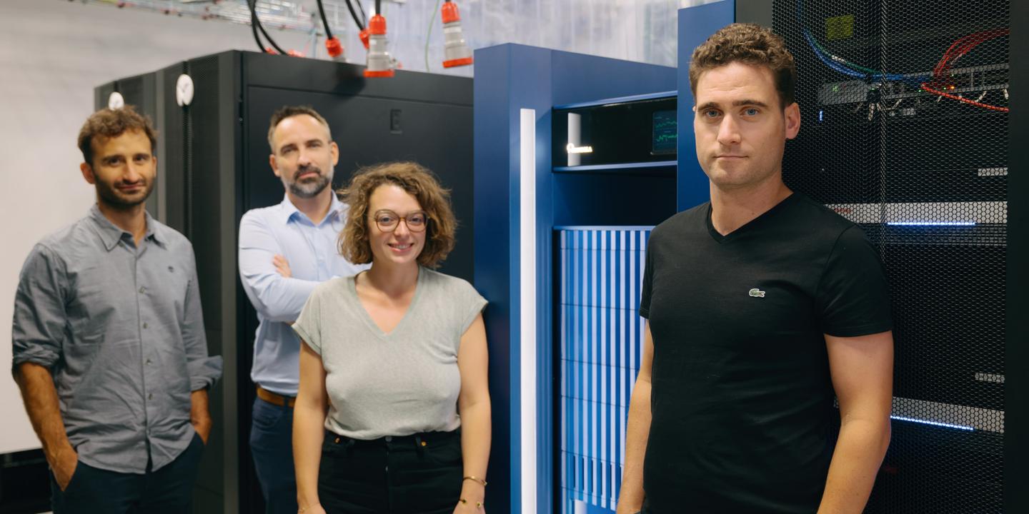 découvrez quobly, le leader innovant dans le secteur quantique, spécialisé dans le développement de solutions avancées qui révolutionnent le calcul et la communication quantiques. plongez dans l'avenir de la technologie et explorez comment quobly transforme des concepts complexes en applications pratiques pour divers secteurs.