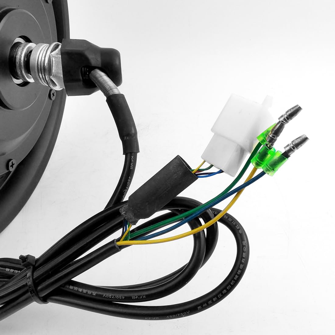 découvrez notre sélection de mini moteurs pour vélos, idéaux pour améliorer vos trajets urbains ou profiter de vos balades en plein air. ces moteurs compacts offrent puissance et efficacité, tout en restant pratiques à installer. transformez votre vélo en un véritable moyen de transport avec nos solutions innovantes!
