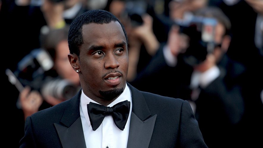 découvrez l'incroyable parcours de p. diddy, l'artiste et homme d'affaires à succès, et plongez dans l'univers de sa richesse et ses défis, même derrière les barreaux. explorez son influence dans la musique, la mode et les affaires, malgré les obstacles rencontrés.