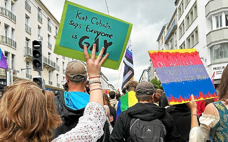 à l’approche de brest 2026, pellicano critique les républicains, dénonce leur stratégie et relance le débat sur les alliances à droite pour les municipales.