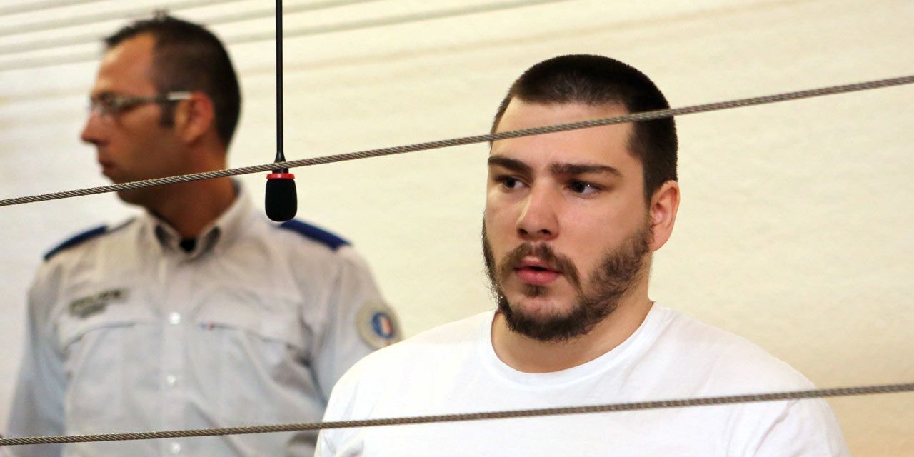 découvrez l'affaire kathron : condamné à 30 ans de prison pour meurtre. détails du procès, circonstances et réactions autour de ce jugement marquant.