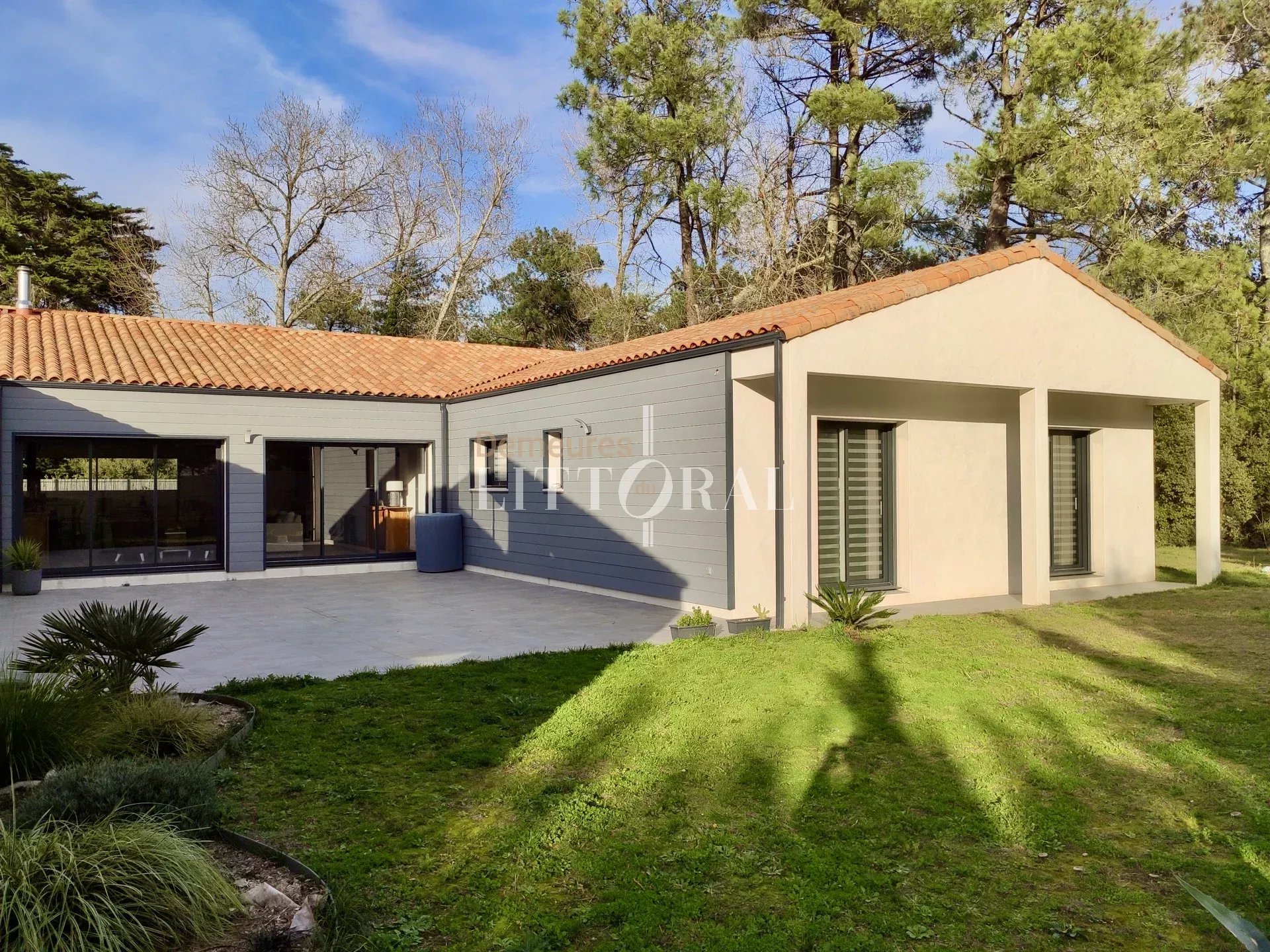 découvrez l'histoire et le destin fascinant des maisons d’armateurs de paimpol, témoins du riche patrimoine maritime de la région.