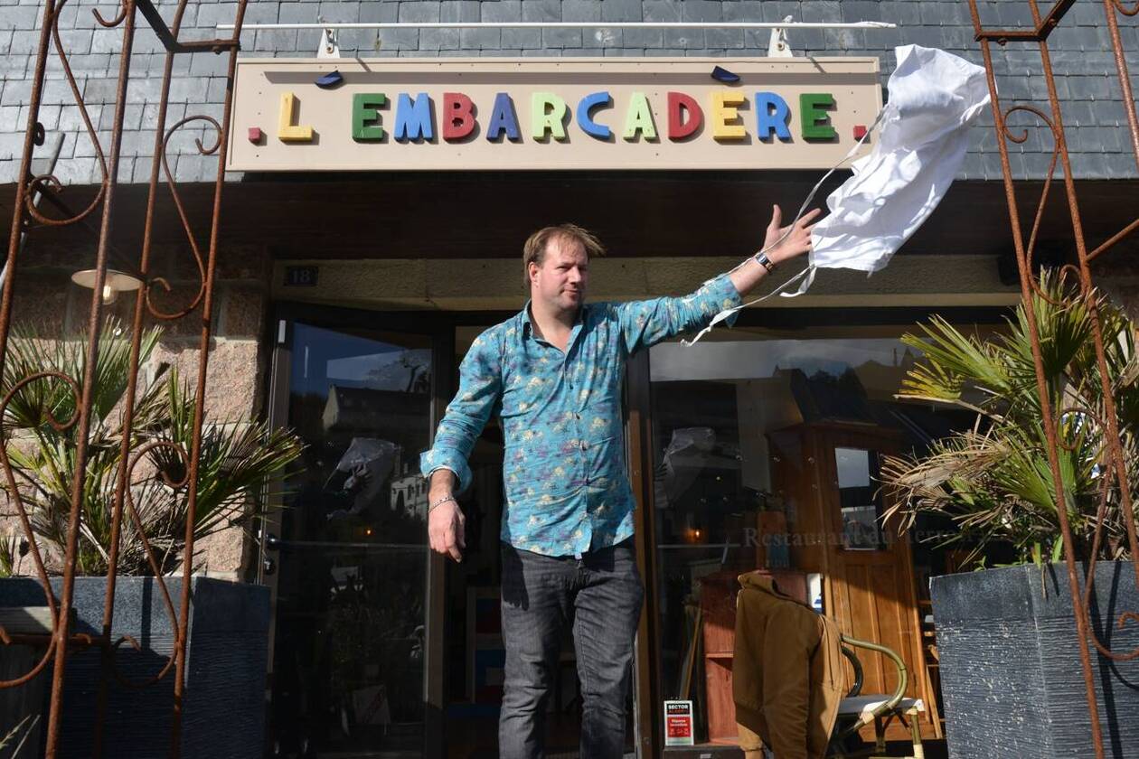 informations importantes sur la fermeture du restaurant de fruits de mer à perros-guirec, incluant les raisons et les prochaines étapes pour les clients.