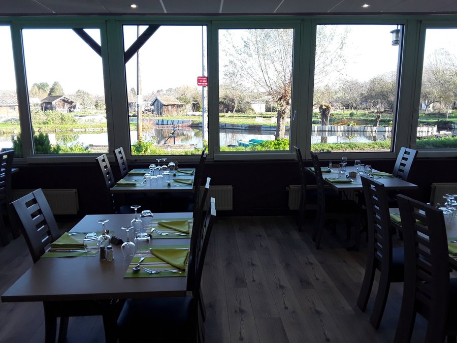 découvrez l'ouverture du nouveau restaurant à bourges : une expérience culinaire unique au cœur de la ville, avec des saveurs authentiques et un cadre convivial.