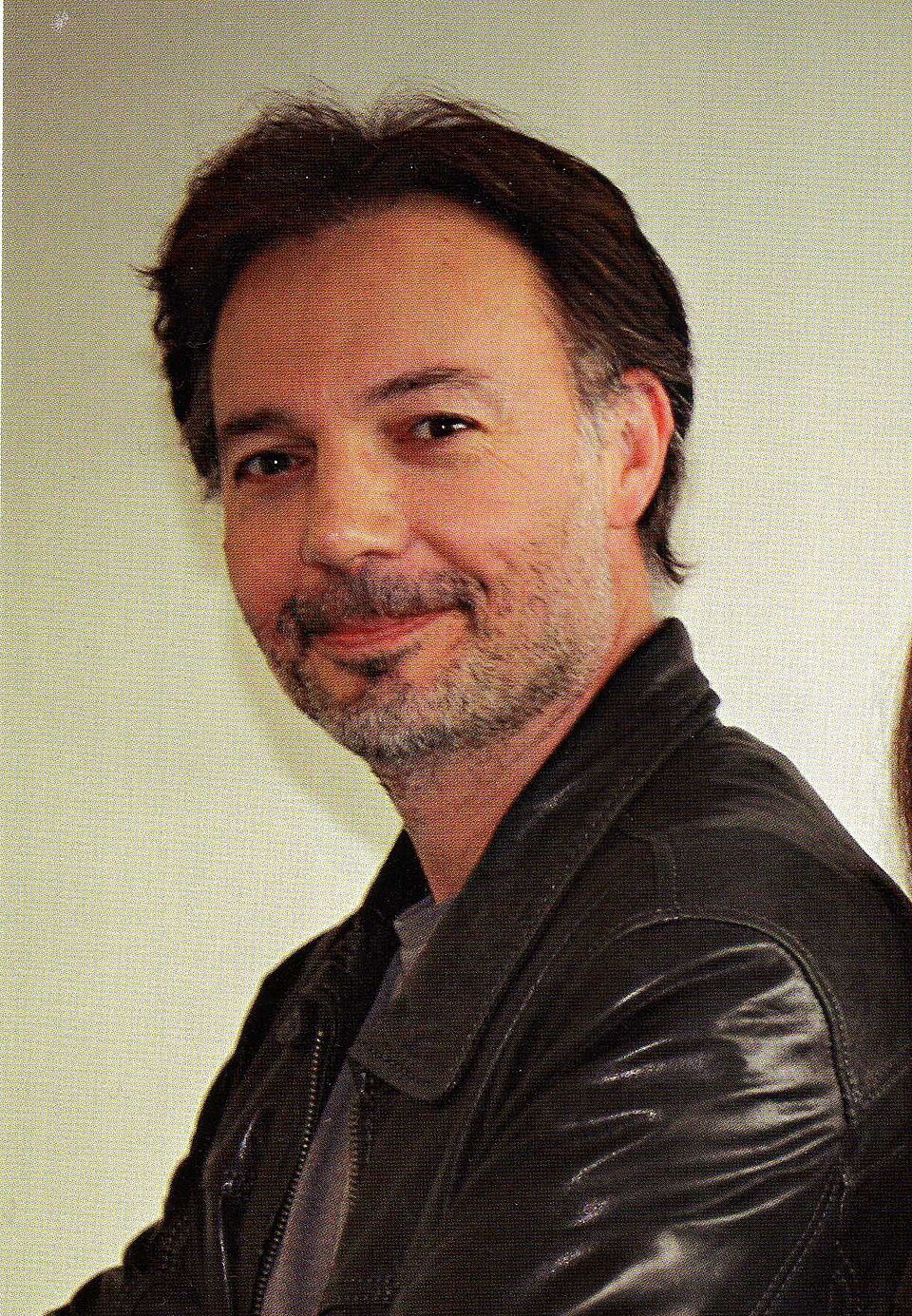 découvrez si christophe lambert est millionnaire, son patrimoine, sa carrière et ses sources de revenus.