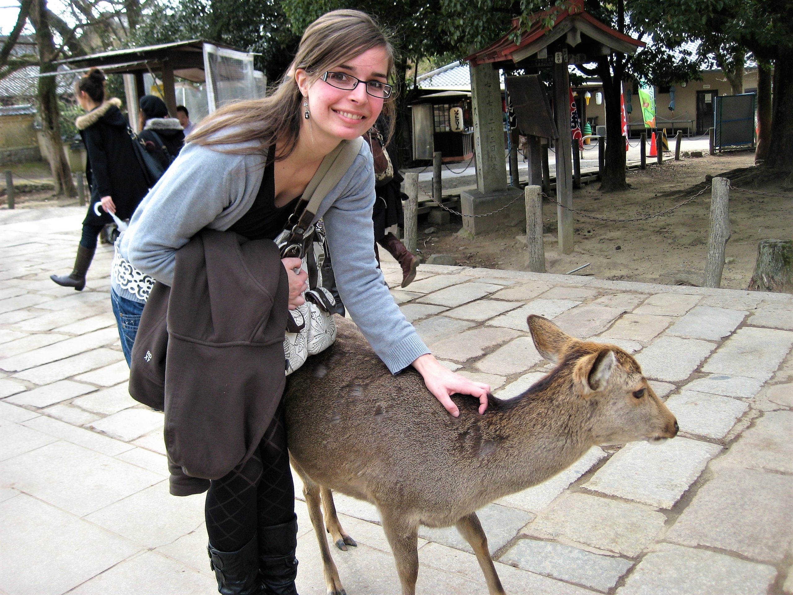 découvrez des conseils pratiques pour les mamans solo qui souhaitent voyager en toute sécurité et sérénité. astuces, organisation et bien-être pour une expérience enrichissante.